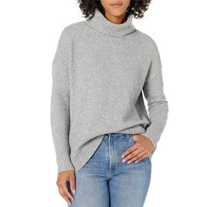 NWOT Daily Ritual Women's Oversized Cozy Boucle Turtleneck Sweater